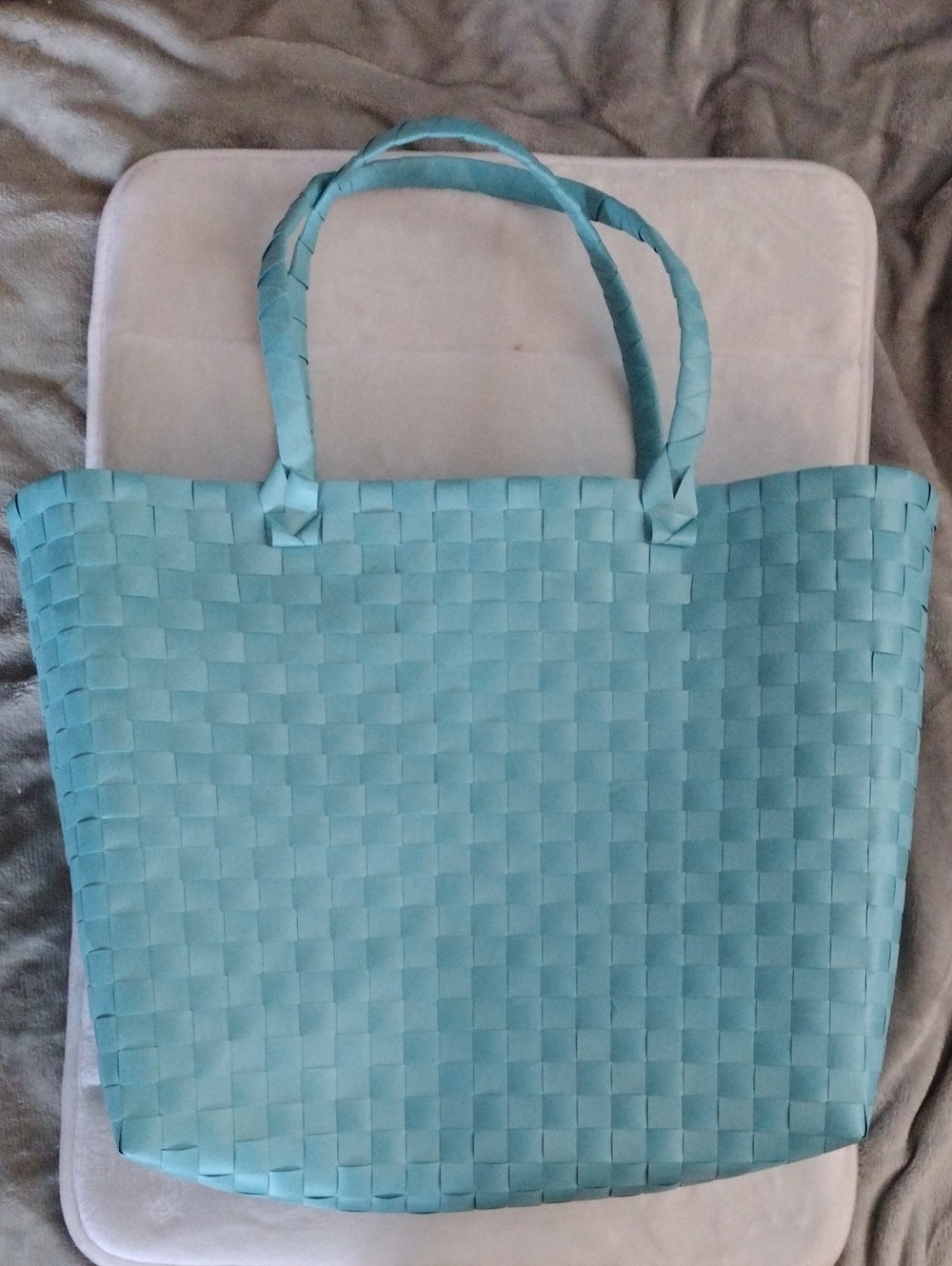 Woven Tote Bag in Light Blue
